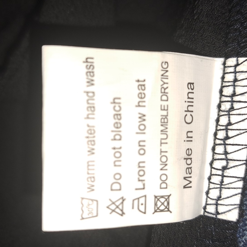 Blouse - Picture 6 of 7